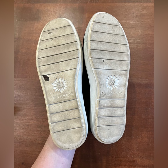 Yellow Box Melodee Womens Suede Black Slip-On Loafers - Picture 7 of 12